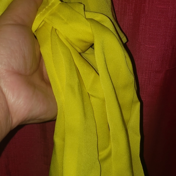 Puff-Sleeve Wrap Blouse - Picture 7 of 7